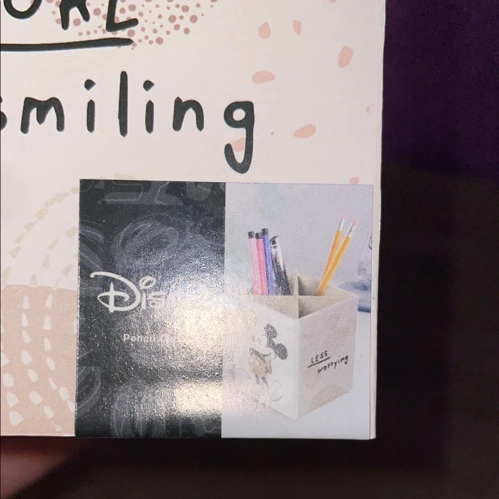 🏝️🎉Disney Pencil Cup with Mickey & Minnie